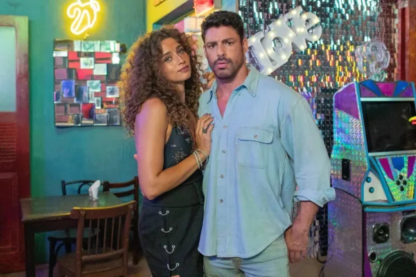 Letícia Laranja sobre Cauã Reymond: “Pra causar burburinho”