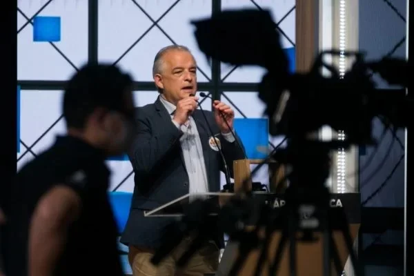 Márcio França resiste a se tornar um “micro ministro”