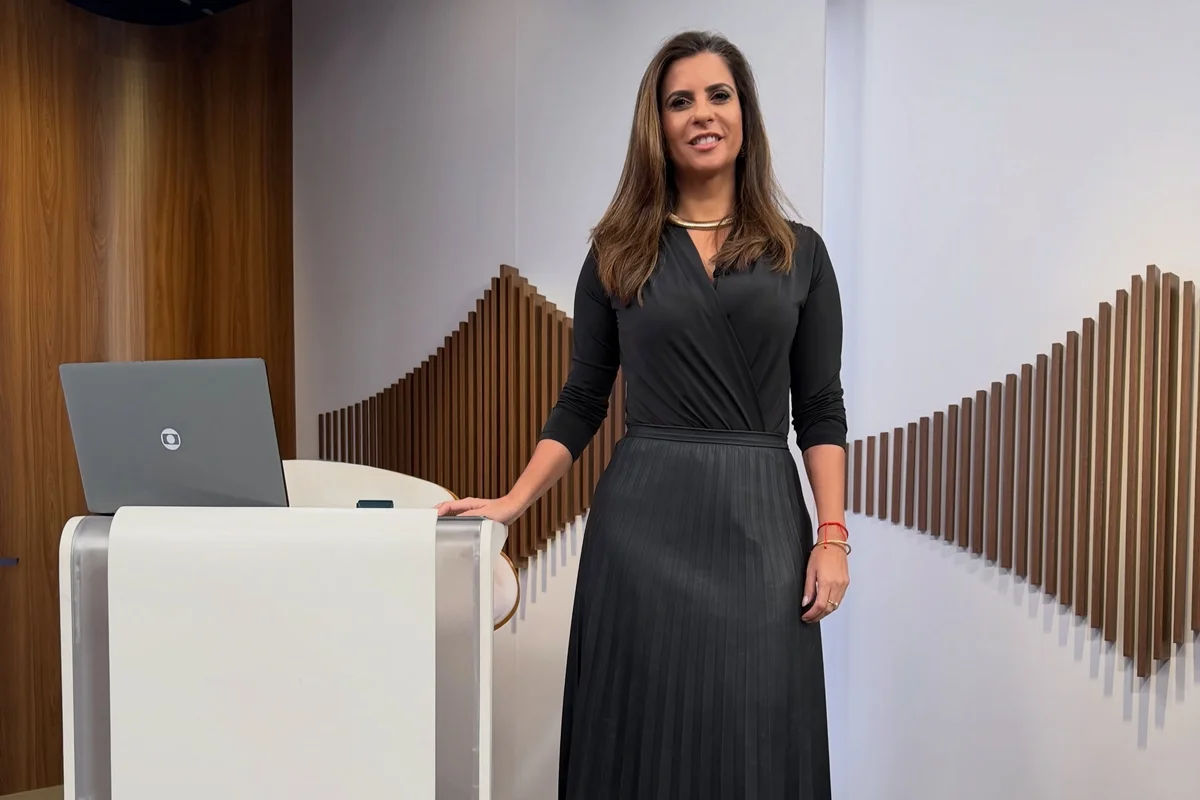 Camila Bomfim está na TV Globo há cerca de 20 anos e ganhou destaque por reportagens políticas Camila Bomfim está na TV Globo há cerca de 20 anos e ganhou destaque por reportagens políticas