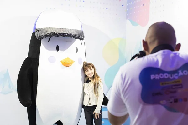 Brasília Ice Park: karaokê, samba e promoção na semana de encerramento