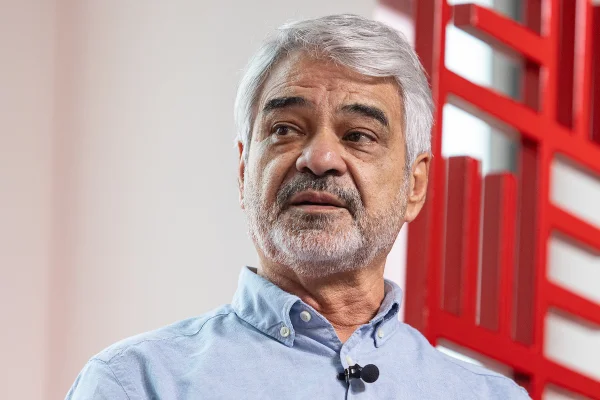 Metrópoles Entrevista Humberto Costa