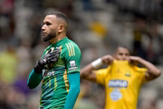 Everson defendeu duas cobranças e bateu a penalidade decisiva