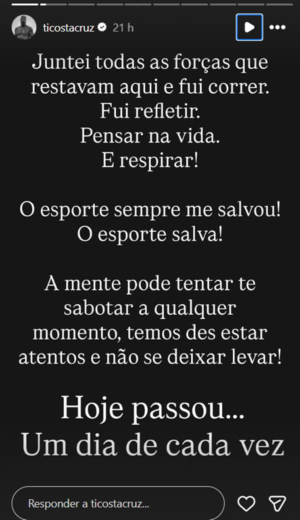 Tico Santa Cruz desabafa sobre luta contra a ansiedade e manda recado - imagem 1 Tico Santa Cruz desabafa sobre luta contra a ansiedade e manda recado - imagem 1
