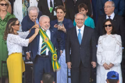 Geraldo Alckmin e a esposa, Lu Alckmin também foram ao desfile em Brasília