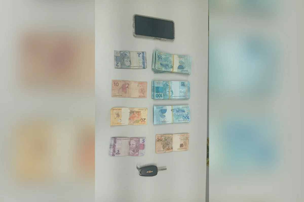 Dinheiro pessoal que estava com a dupla Dinheiro pessoal que estava com a dupla