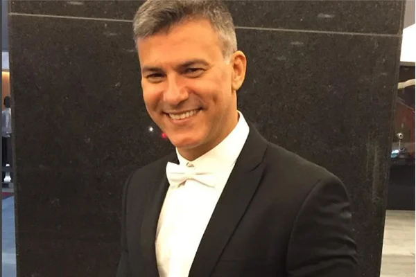 Leonardo Vieira posta foto com namorado: “Quase oito anos de amor”