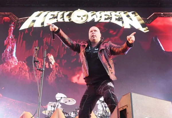 Em entrevista, Michael Kiske fala sobre turnê do Helloween e streaming