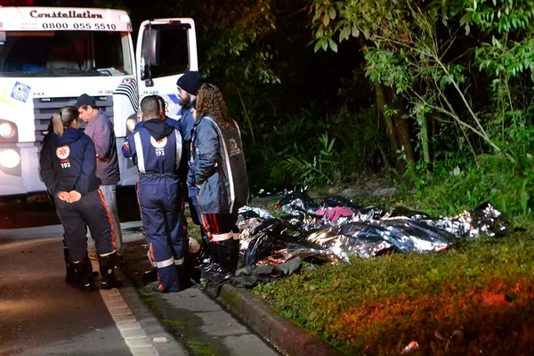 Abaixo-assinado contra motorista estava na mochila de vítimas