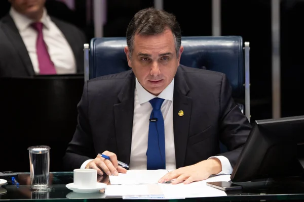 Ala do PSD de Pacheco indica voto favorável a Messias no STF