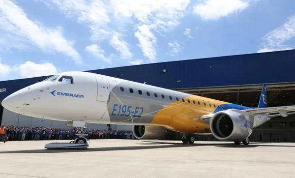 Holding que controla Gol anuncia compra de 45 aeronaves da Embraer