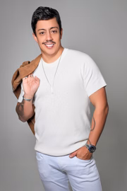 Renato Albani está se preparando para fazer dois shows em Brasília