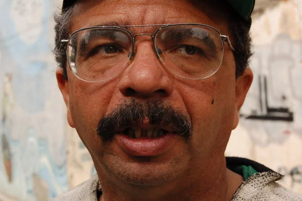 Foto colorida de Carlos Adão