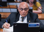 O deputado estadual Eduardo Suplicy (PT) participa de reunião da Comissão Mista da MP 1164 na Câmara dos Deputados