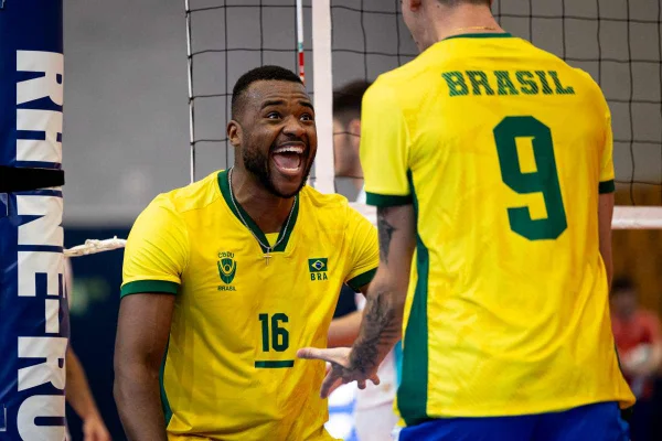 Equipe de vôlei nos Jogos Mundiais Universitários - Metrópoles