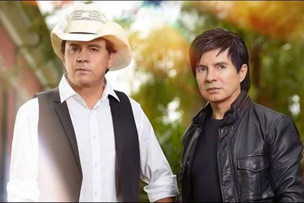 Chitãozinho & Xororó gravam DVD com Simone & Simaria e outras estrelas
