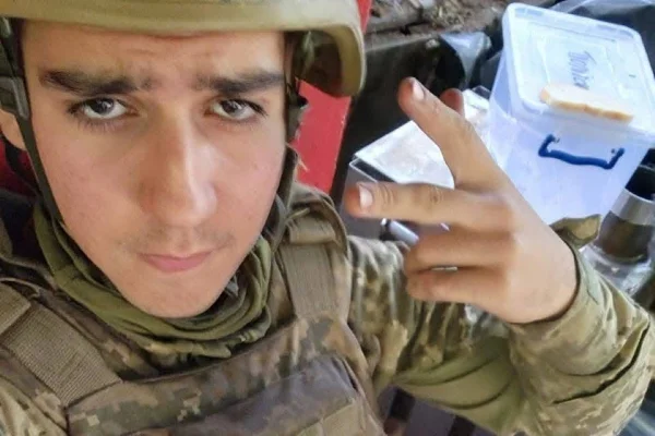 Igor Amazonas, estudante da USP que desapareceu em combate na Ucrânia - Metrópoles