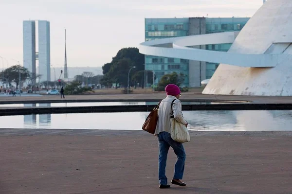 Com aumento das temperaturas no DF, baixa umidade passa a preocupar