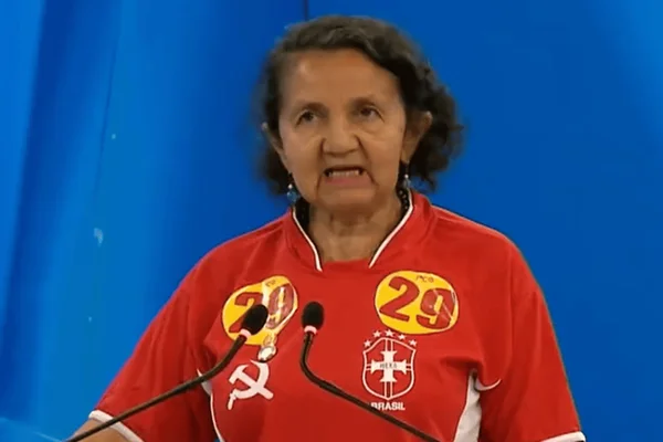 Nikolas relembra condução à DP de ex-candidata do meme “Quer me calar?”