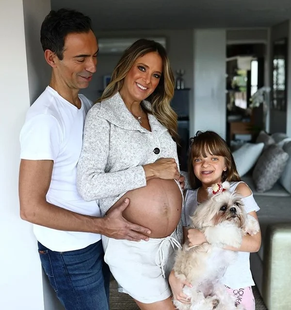 Nasce Manuella, filha de Ticiane Pinheiro e César Tralli - destaque galeria Nasce Manuella, filha de Ticiane Pinheiro e César Tralli - destaque galeria