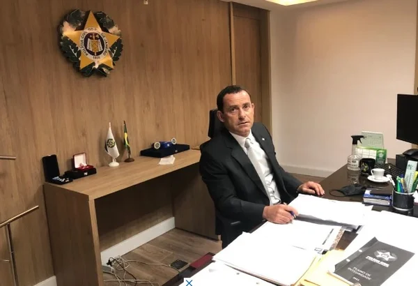 Preso, ex-chefe da Polícia Civil do Rio declarou dinheiro vivo ao TSE