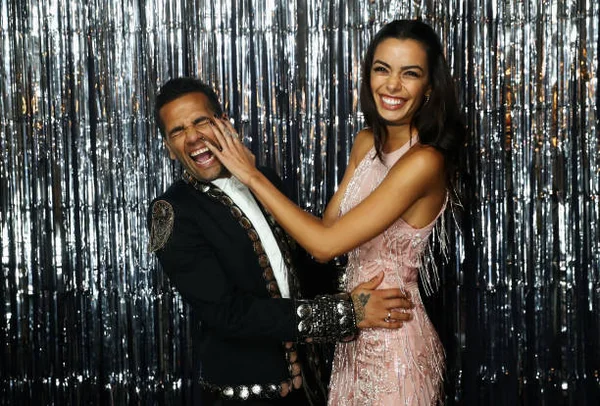 Fim do casamento? Esposa de Dani Alves vê que “coisas bonitas acabam”