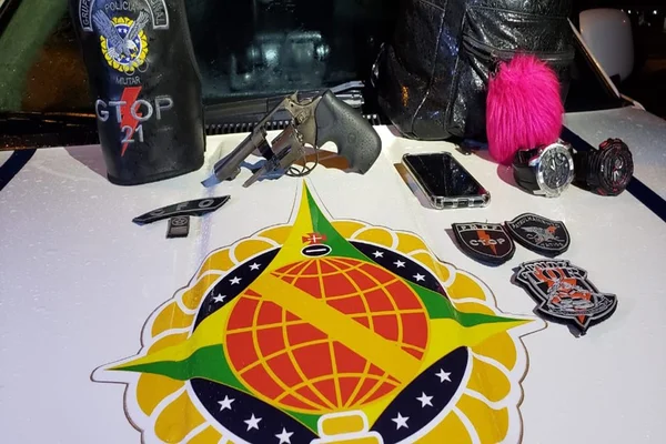 Mulheres gritam e polícia prende suspeitos de assalto na Asa Sul