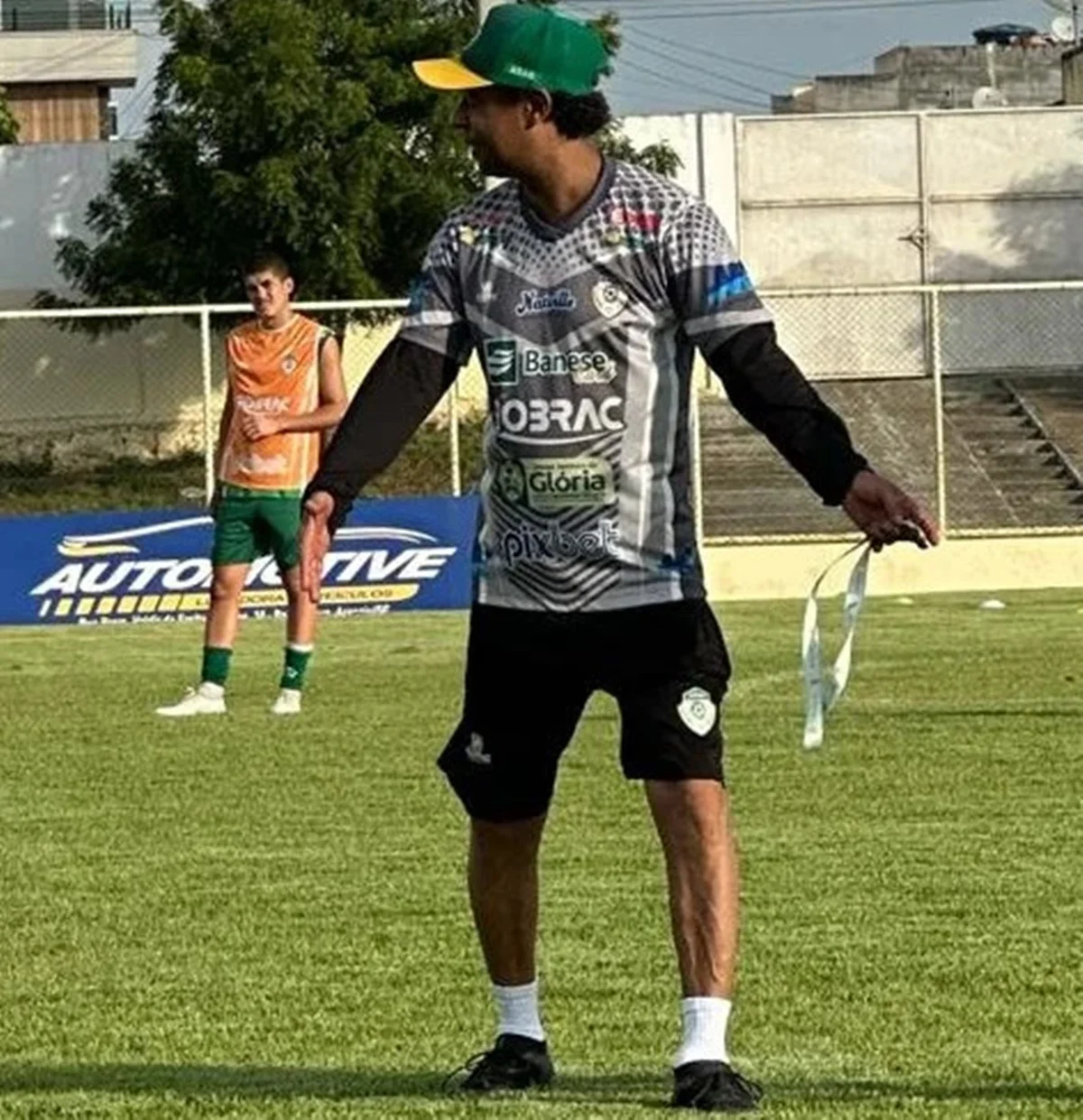 Carlos Alberto Dias é clicado durante seu trabalho Carlos Alberto Dias é clicado durante seu trabalho