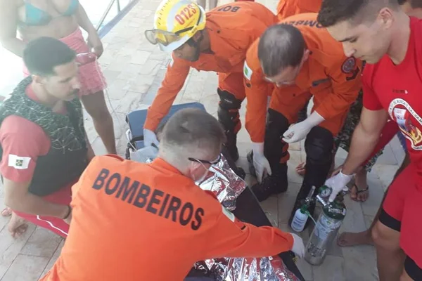 DF: guarda-vidas e bombeiros salvam menino que se afogou em clube