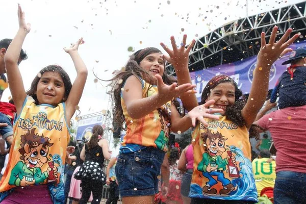 9 blocos para pular Carnaval em Brasília neste domingo