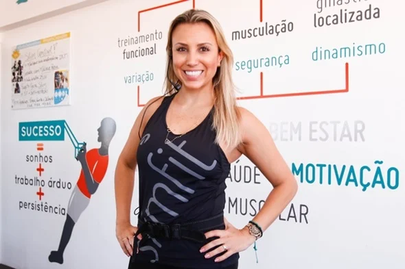 Estúdio SlimFit comemora aniversário com aulão beneficente