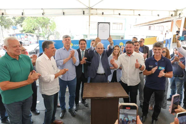 Governador Ibaneis Rocha autoriza reforma da Avenida Central do Núcleo Bandeirante
