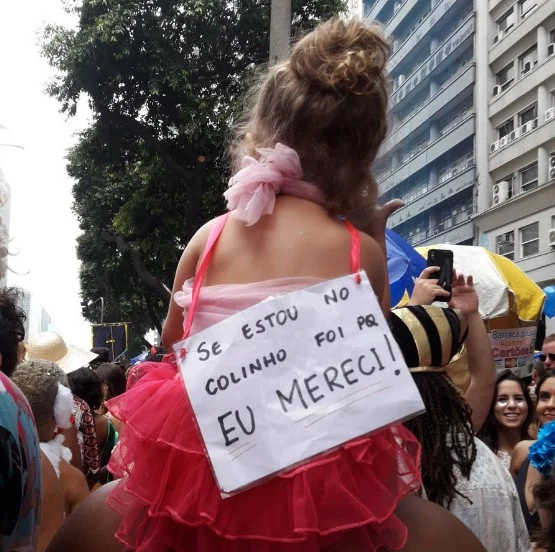 Mini-Barbie dos privilégios Mini-Barbie dos privilégios