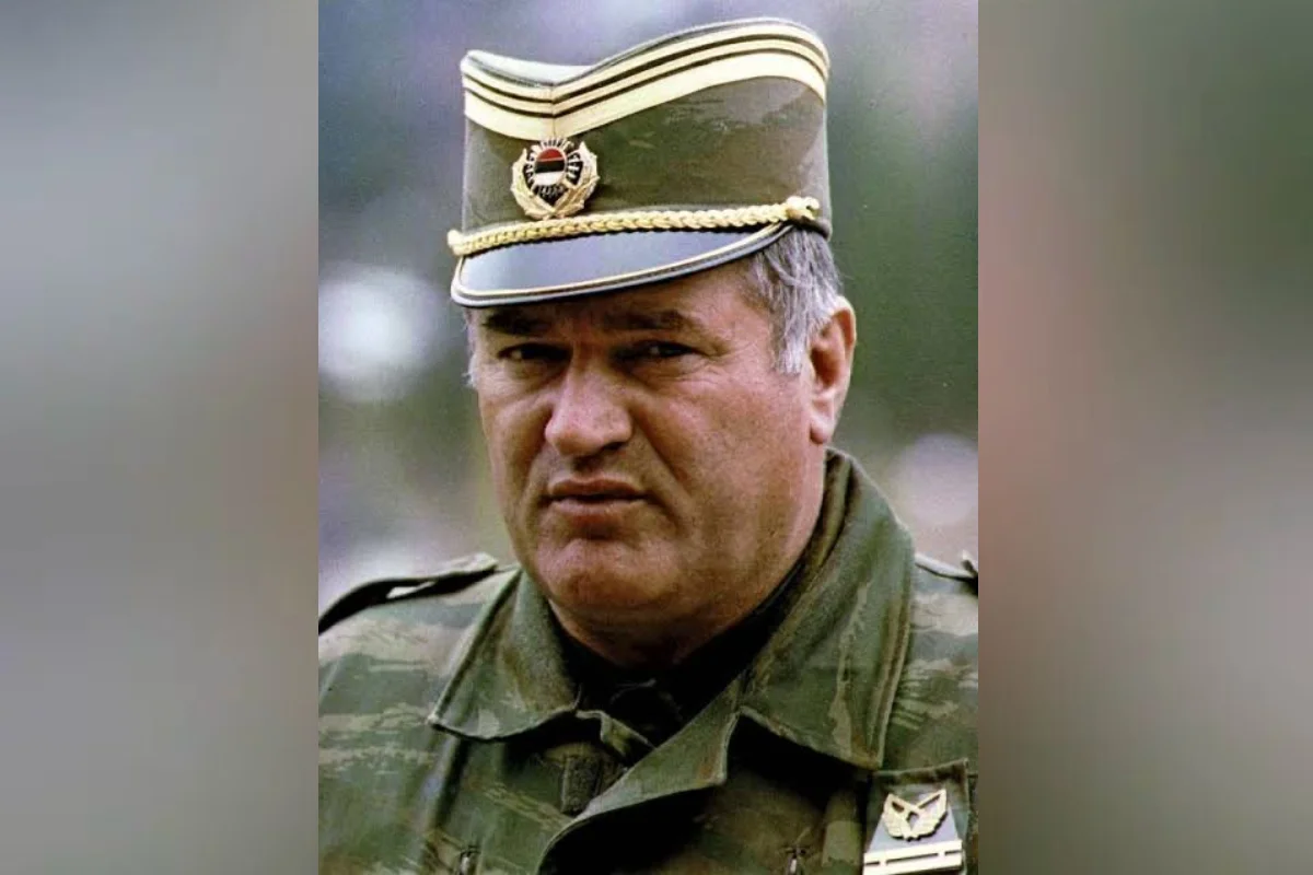Ex-general sérvio "Açogueiro da Bósnia" terá funeral com honras de Estado