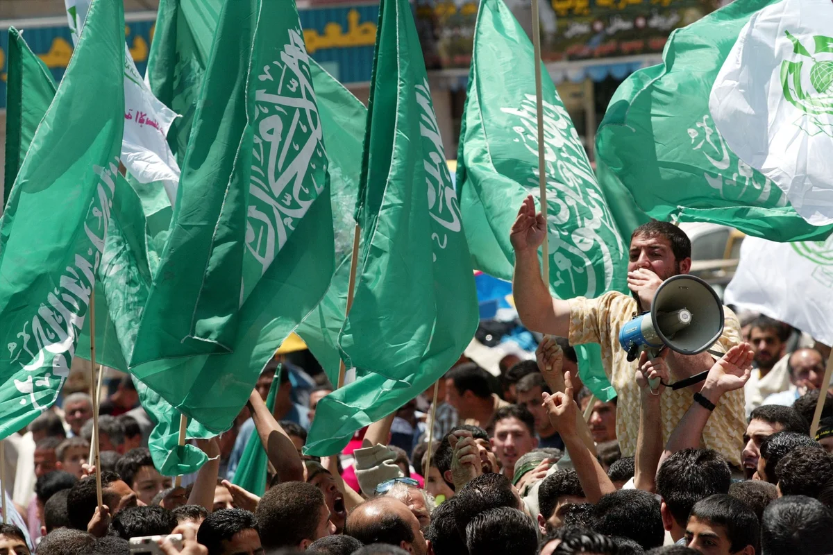 Hamas Dissolve Governo em Gaza Após Anúncio de Transição Civil