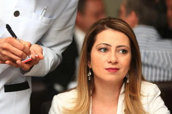 Adote um Distrital entra com pedido de cassação contra Sandra Faraj