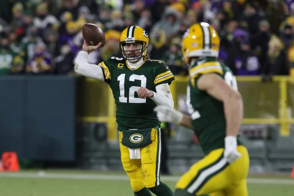 Packers eliminam Vikings e confirmam melhor campanha na NFC