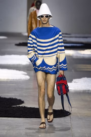 Desfile masculino de primavera/verão 2026 da Prada, na Semana de Moda de Milão
