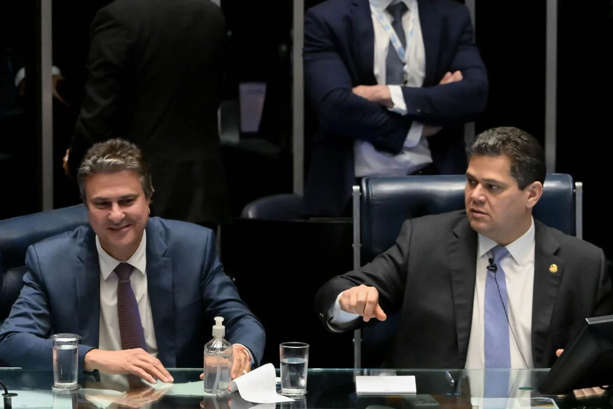 Alcolumbre: fim da escala 6×1 é “conquista gigante” para os trabalhadores - imagem 2 Alcolumbre: fim da escala 6×1 é “conquista gigante” para os trabalhadores - imagem 2