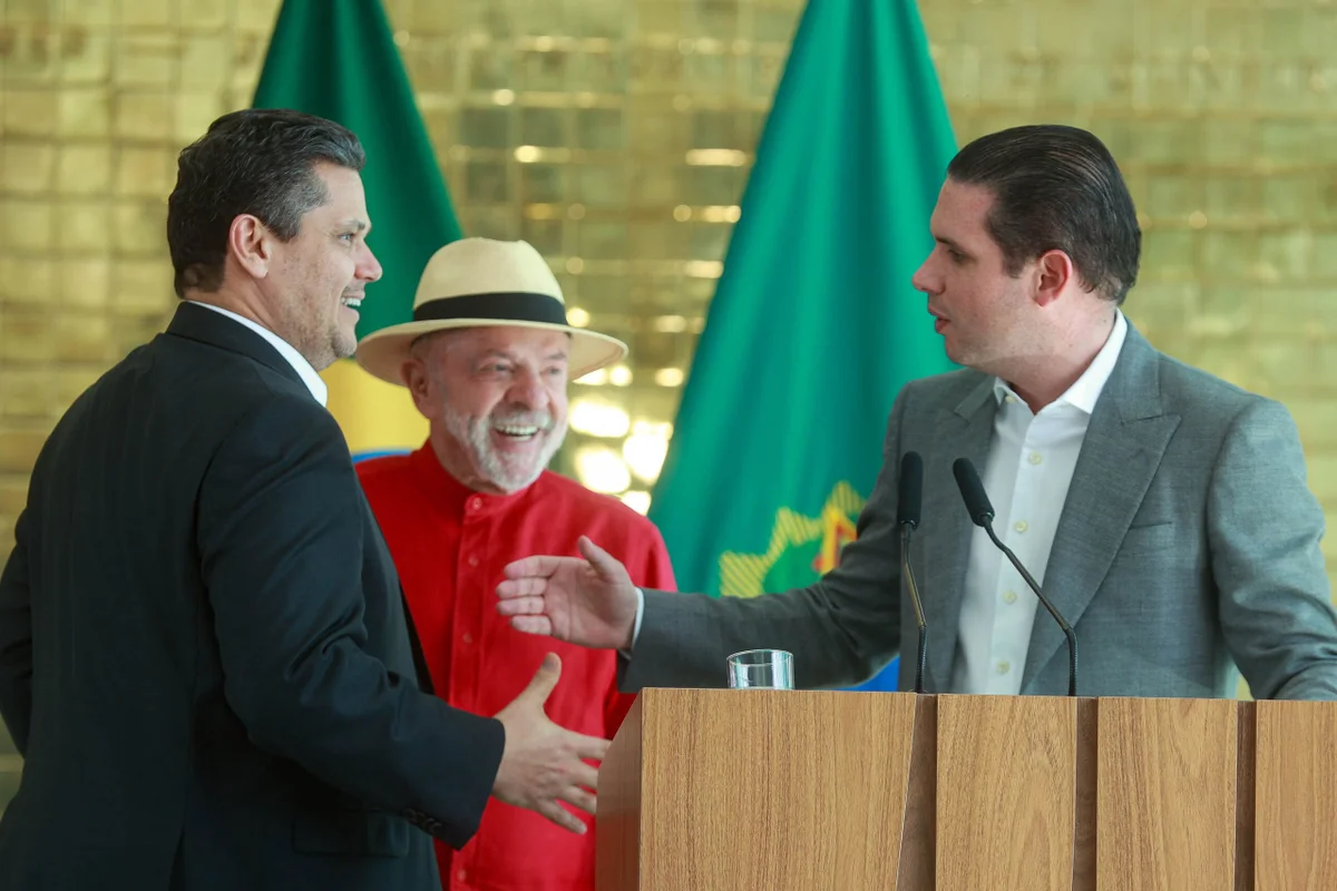 Os presidentes da República, Luiz Inácio Lula da Silva (PT), do Senado, Davi Alcolumbre (União-AP), e da Câmara, Hugo Motta (Republicanos-PB), durante pronunciamento no Palácio da Alvorada Os presidentes da República, Luiz Inácio Lula da Silva (PT), do Senado, Davi Alcolumbre (União-AP), e da Câmara, Hugo Motta (Republicanos-PB), durante pronunciamento no Palácio da Alvorada