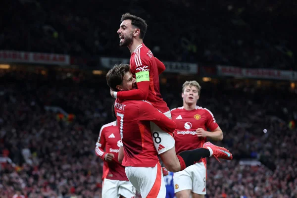 Imagem de Mason Mount e Bruno Fernandes - metrópoles