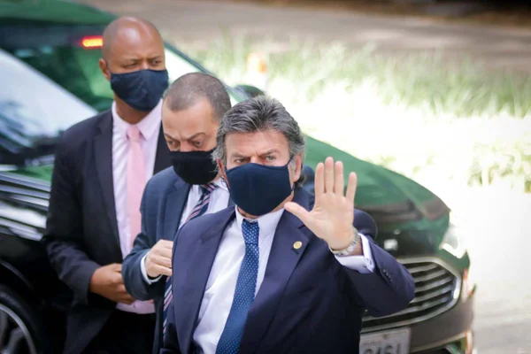 Fux e Aras se reúnem em meio a crise entre os Poderes