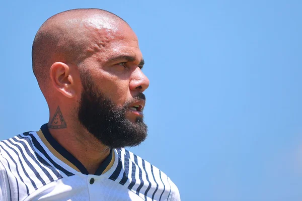 Vítima de Daniel Alves diz sentir “raiva e nojo” ao lembrar do caso