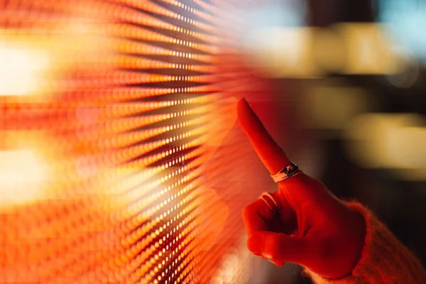 Ambiente figital: o que é e como impacta o marketing?