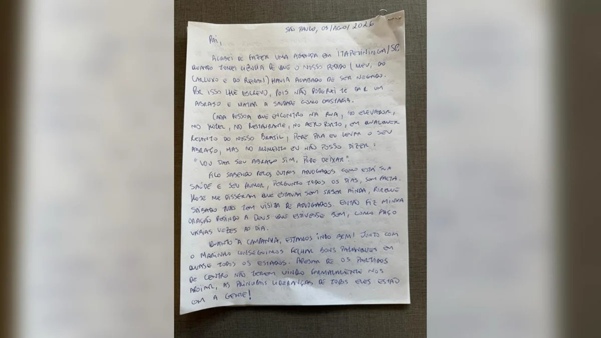 Proibido de visitar o pai, Flávio Bolsonaro escreve carta: “Até breve” - imagem 1 Proibido de visitar o pai, Flávio Bolsonaro escreve carta: “Até breve” - imagem 1
