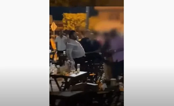 goias pm agride homem em bar