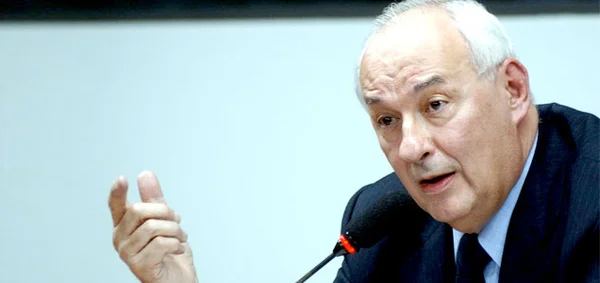 Gandra propôs a Meirelles fonte de recursos para o TST