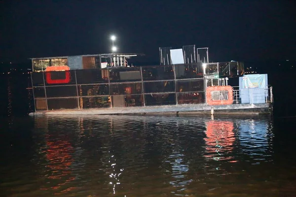 Dono de festa em barco que encalhou no Lago Paranoá: “Fatalidade”