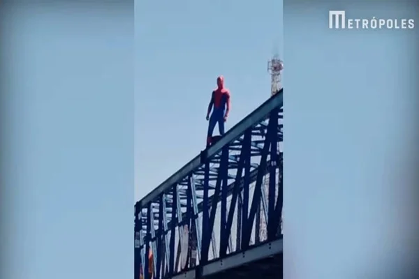 homem-aranha