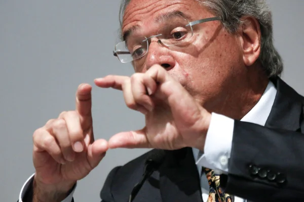 Guedes acredita que Previdência será aprovada em 3 ou 4 meses