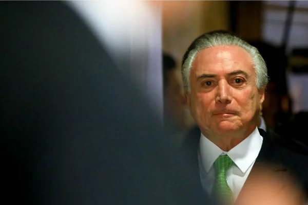 Pedido de investigação contra Michel Temer chega à PGR